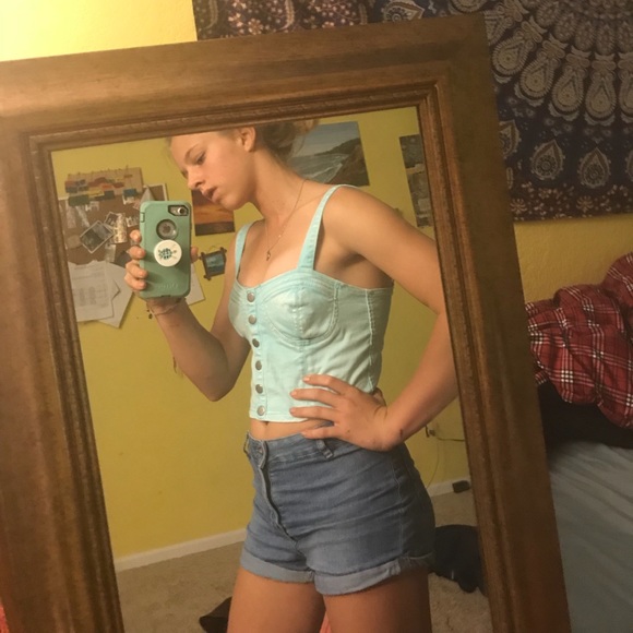 Teal button up crop top - Picture 2 of 6